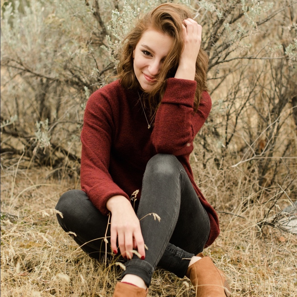 Meet your Posher, Carina